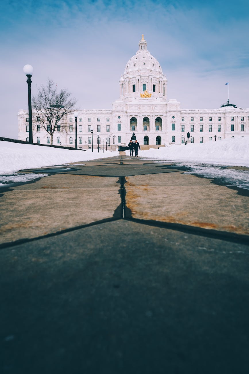 Beyond the Headlines: Turning Political Uncertainty into Your Small Business&nbsp;Advantage